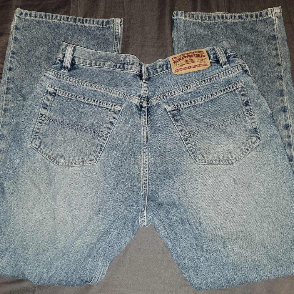 Express Precision Fit Blue Jeans - Boot Cut Size 32Wx30L